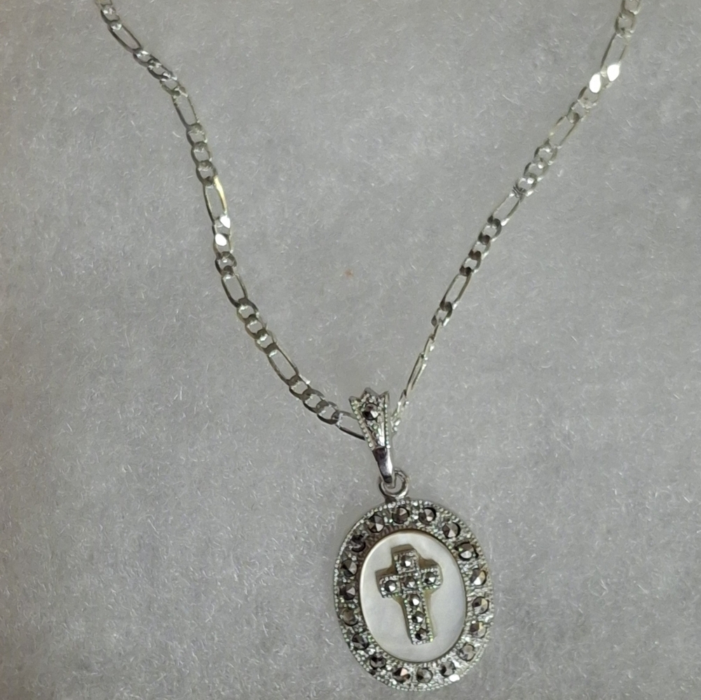 Dazzling Silver Cross Pendant Necklace